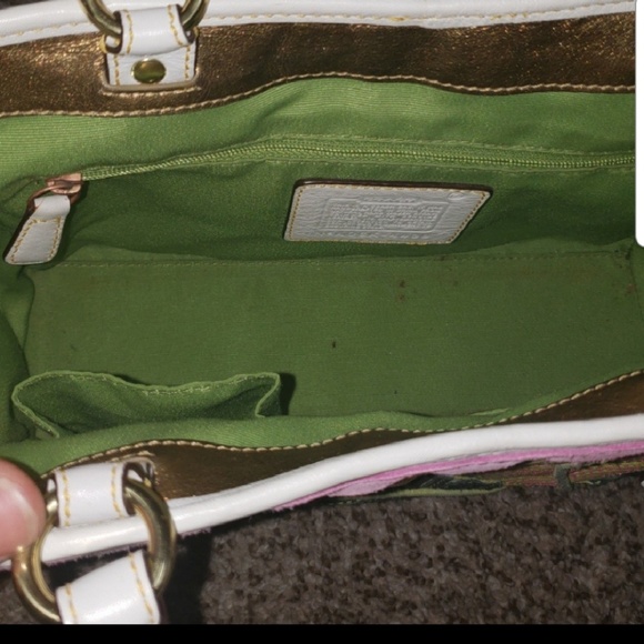 Coach White/Beige Ladybug Tote Bag . - Picture 7 of 8